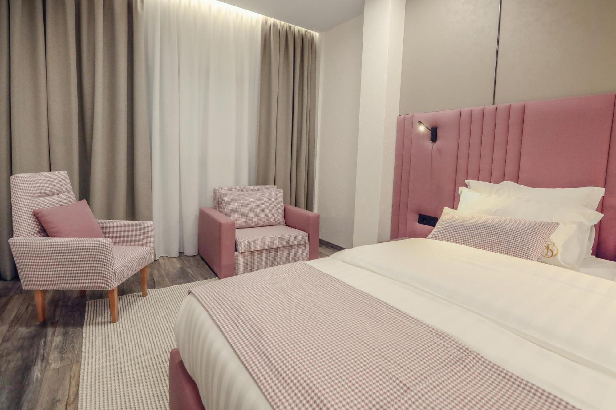 Hotel Dirista Shkodër Exteriér fotografie